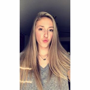 Meet your Posher, Emma